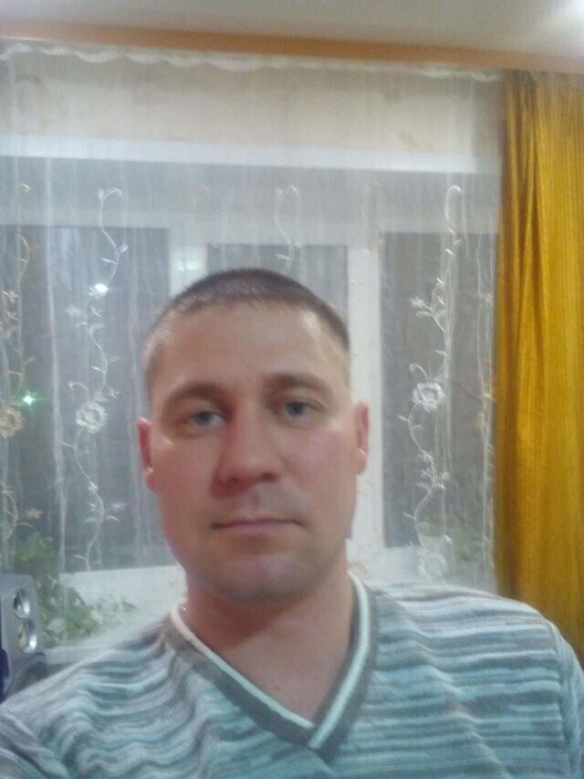  32337279  , 40 ,    