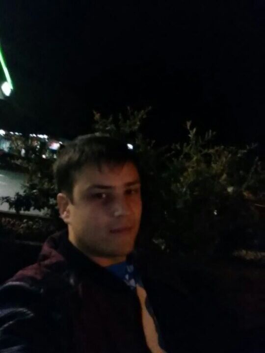  10820279  , 37 ,    