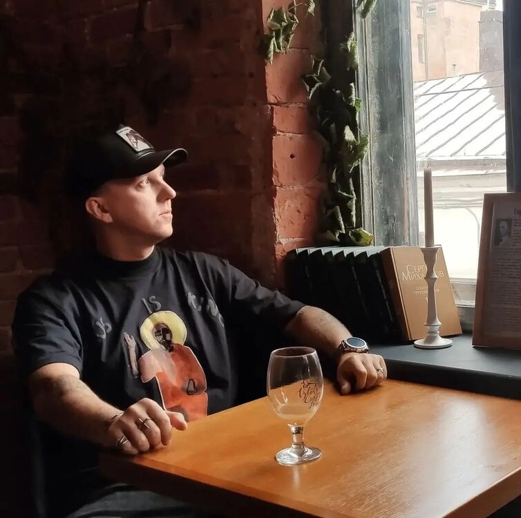  35353689  Pasha, 39 ,    -