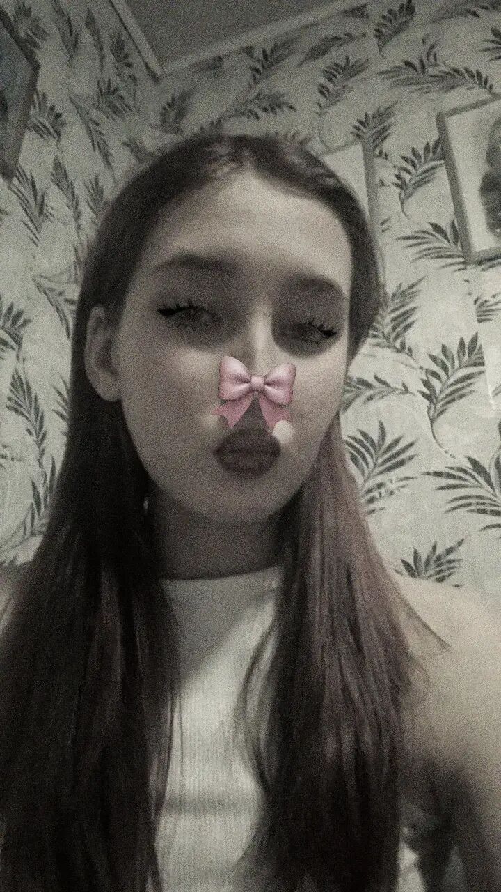  54659439  Alena, 18 ,    