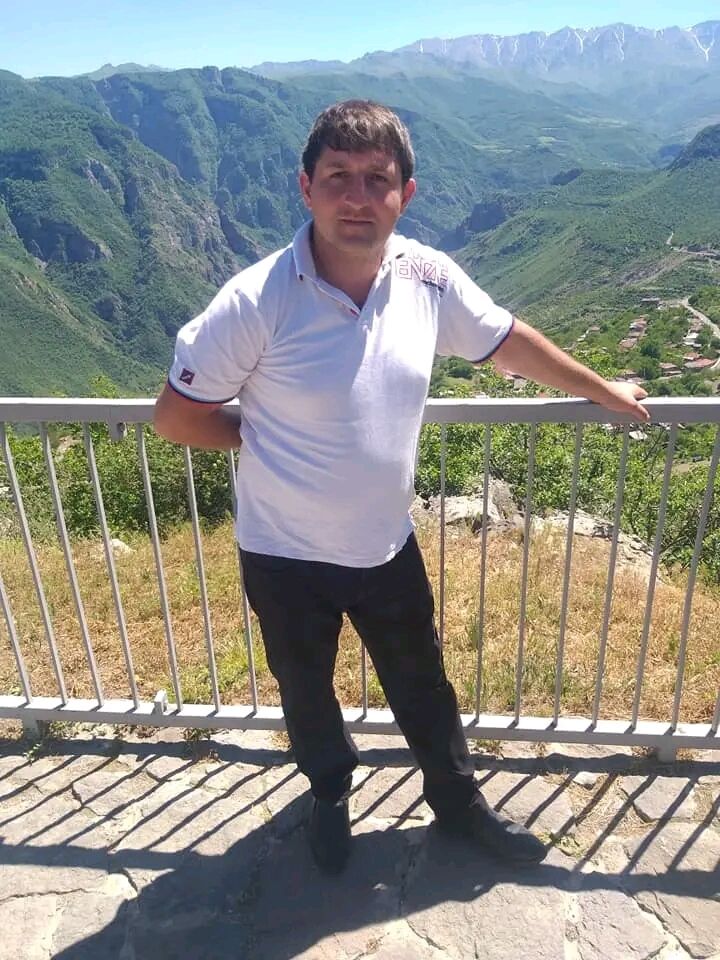  49969269  , 35 ,     