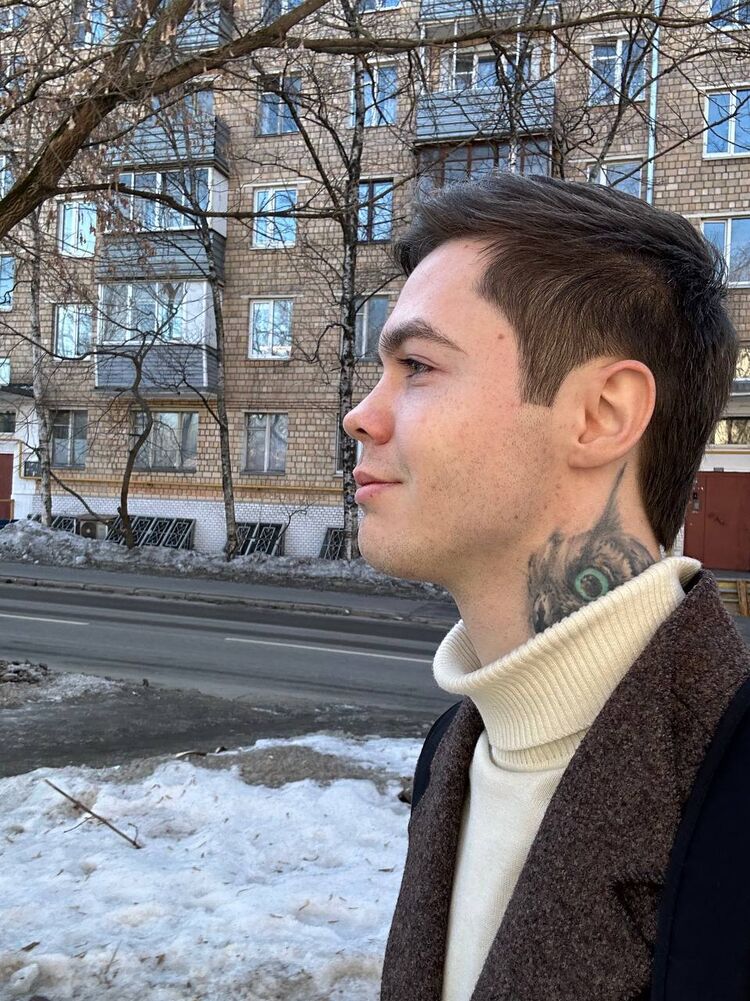  33794239  , 22 ,    -