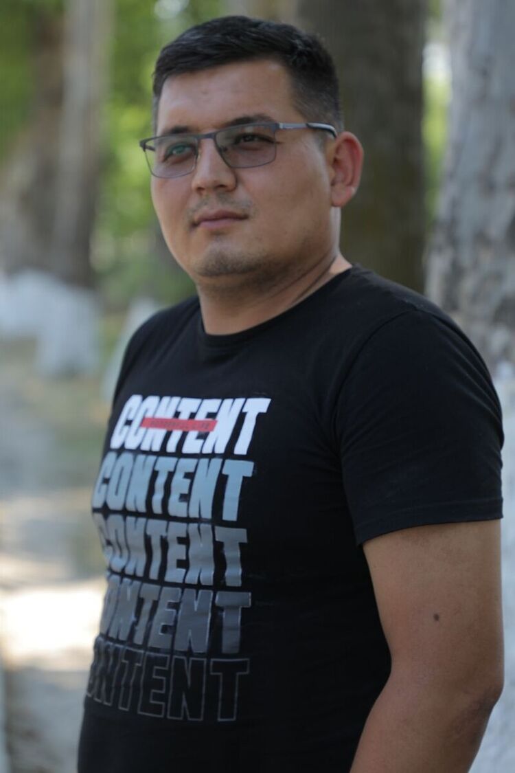  21242429  Umid_bek, 36 ,    