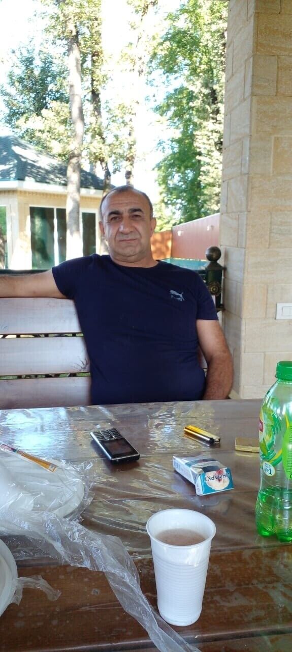  45846639  Ryslan, 47 ,    