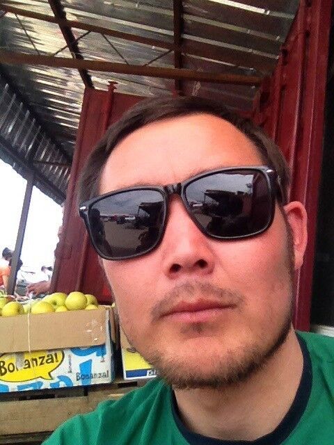  ,   Seitjan, 38 ,  