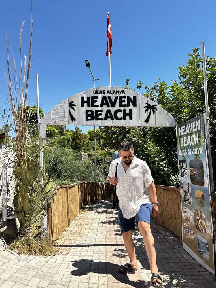  ,   Burak, 28 ,   ,   
