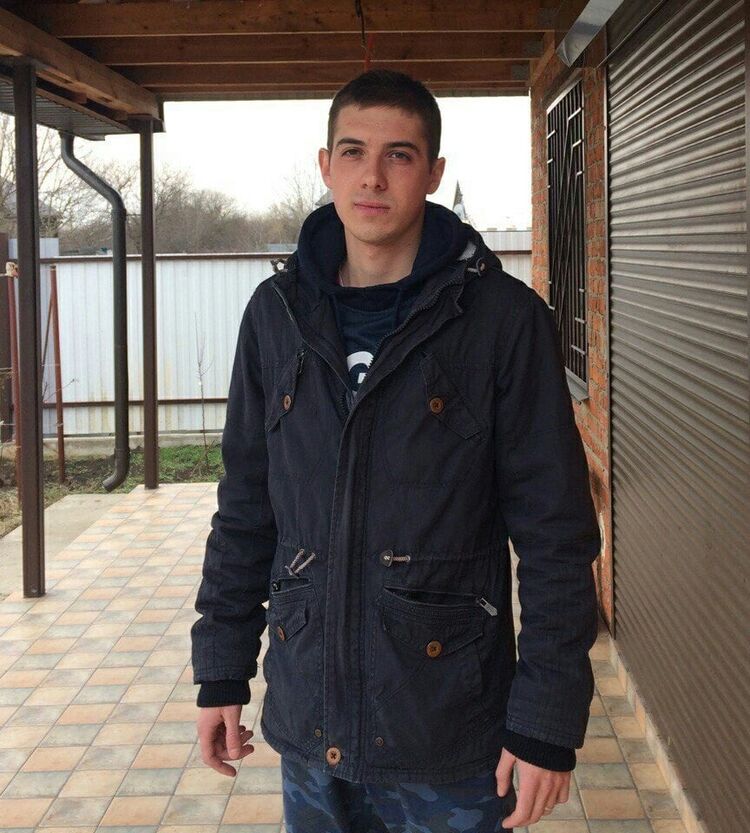  ,   Azzzurr, 34 ,   ,   , c 