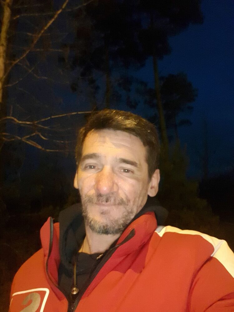 21608459  , 51 ,    