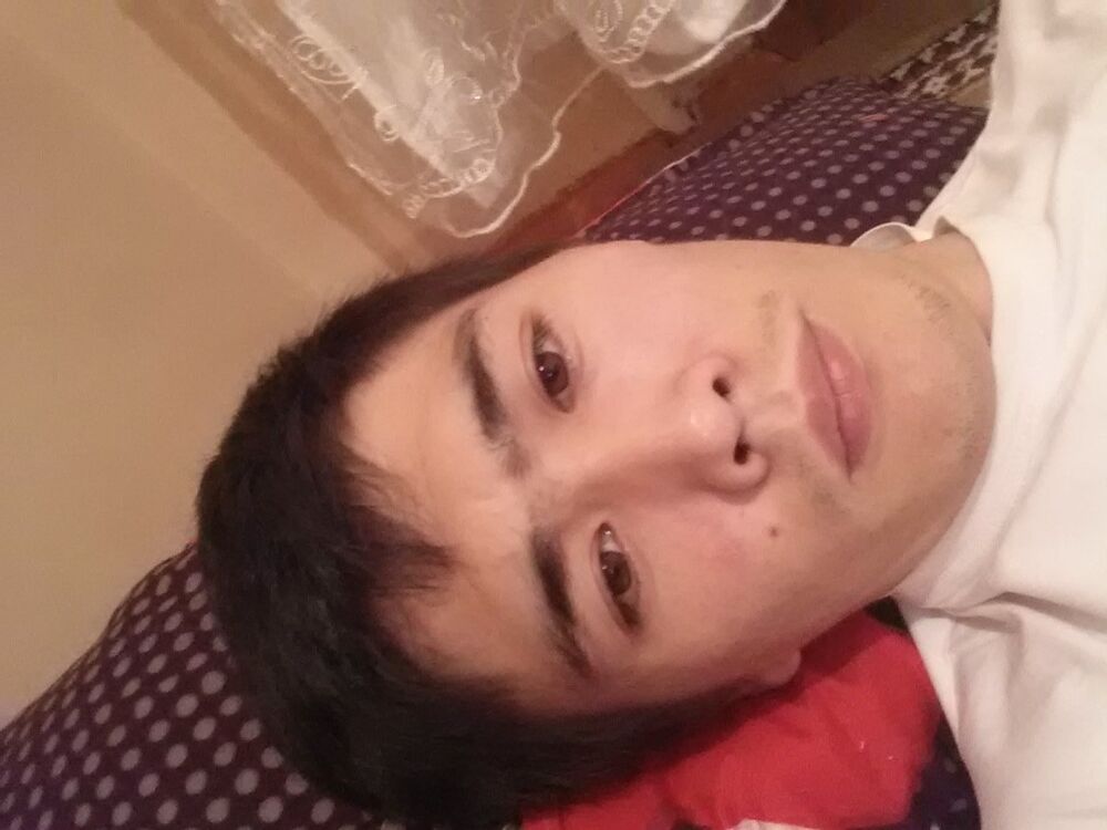  ,   Tynchtyk, 34 ,   