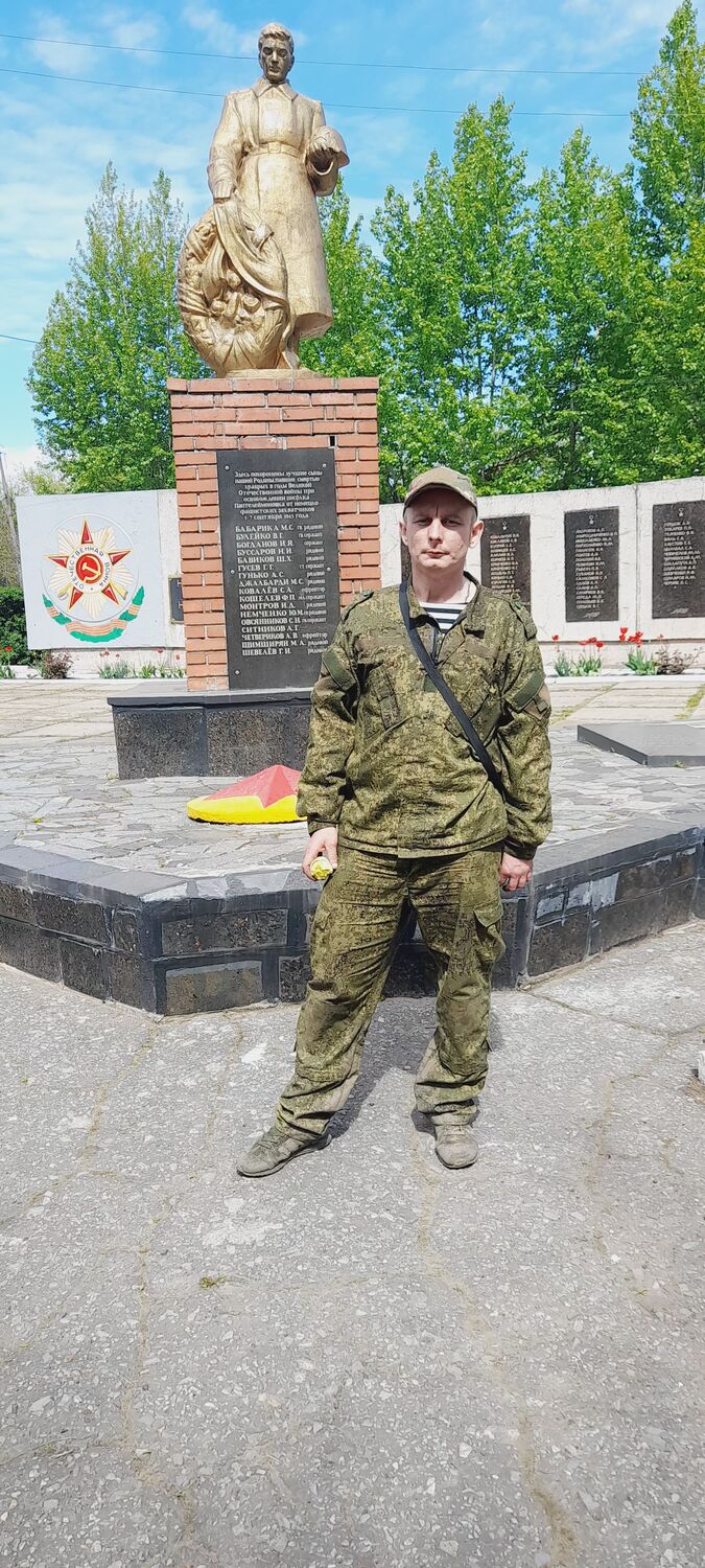  ,   Mihail, 40 ,   ,   , c , 