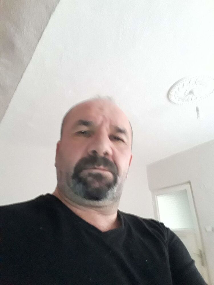  19652289  Ahmet, 61 ,    