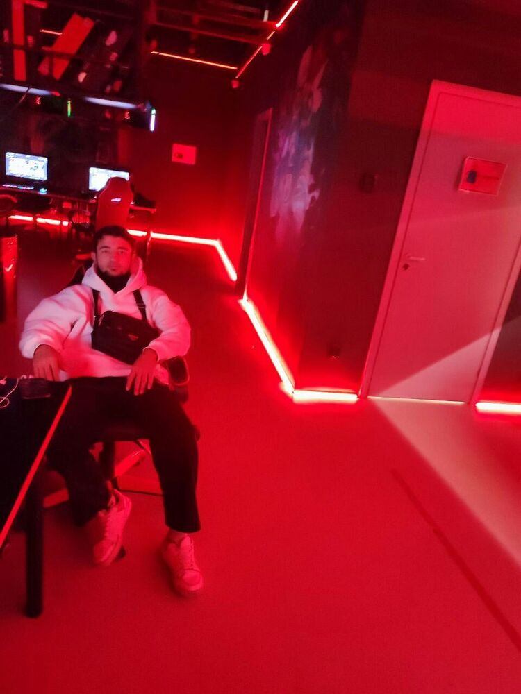 ���������� �����-���������, ���� ����� Ali, 25 ���, ������������ ��� ����� � ���������, c�������� ���������