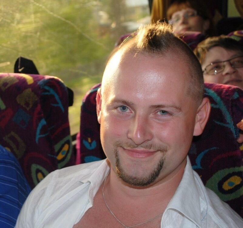  ,   Sasha, 36 ,   