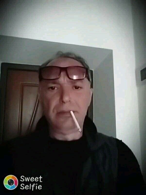  26792299  Goga, 59 ,    