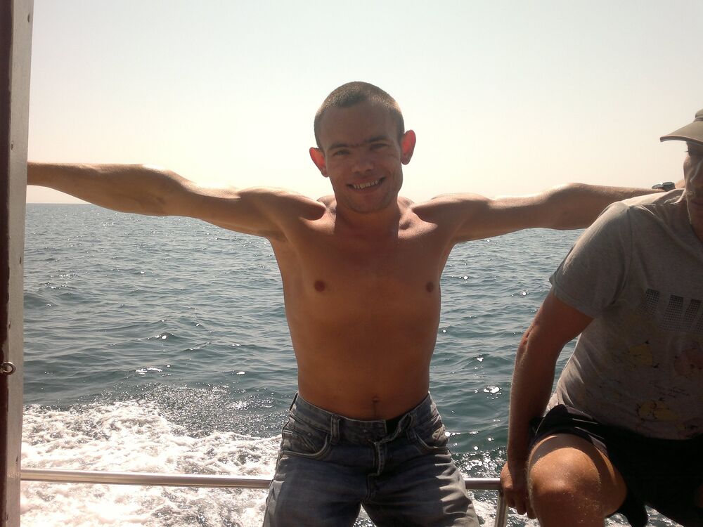 ���� 24708489 ������� ���, 33 ����, ���� ���������� � ������