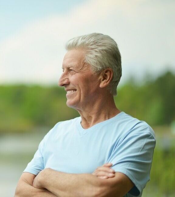  47231319  Alexander, 62 ,    