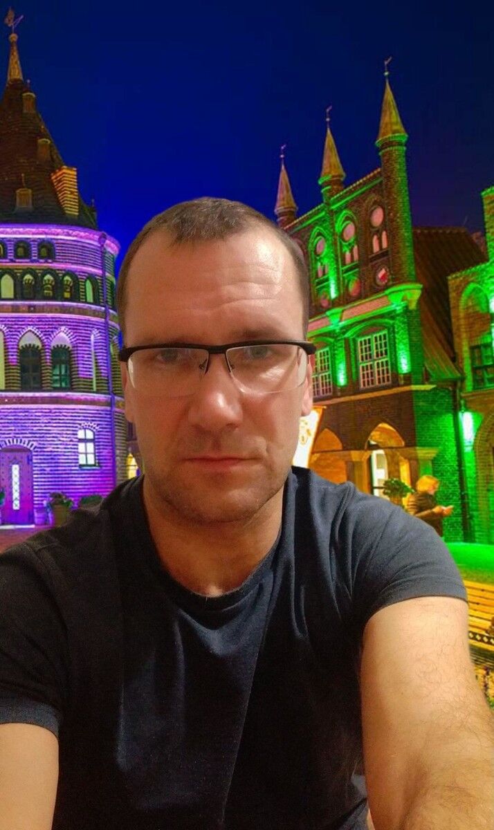  ,   Artem, 46 ,   ,   , c , 