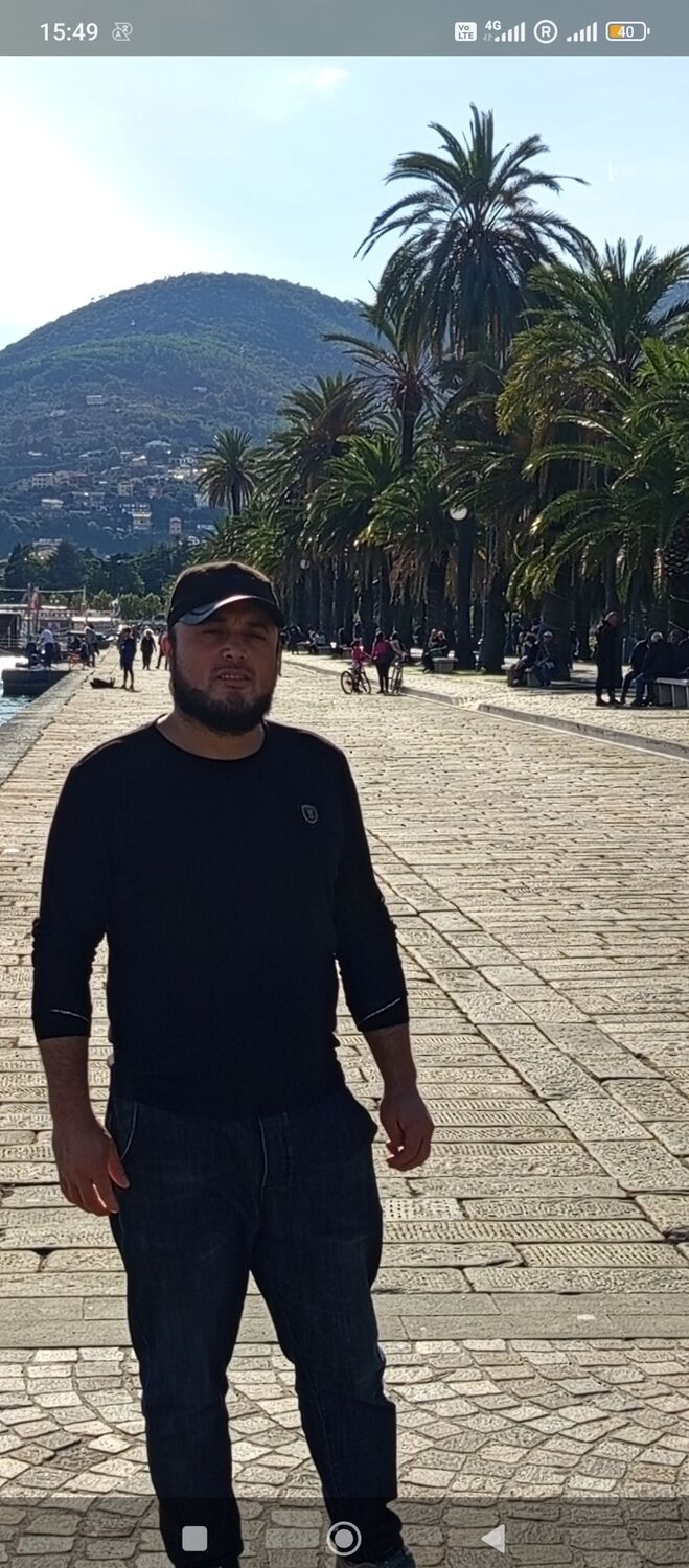  ,   Ali, 35 ,   ,   , c , 