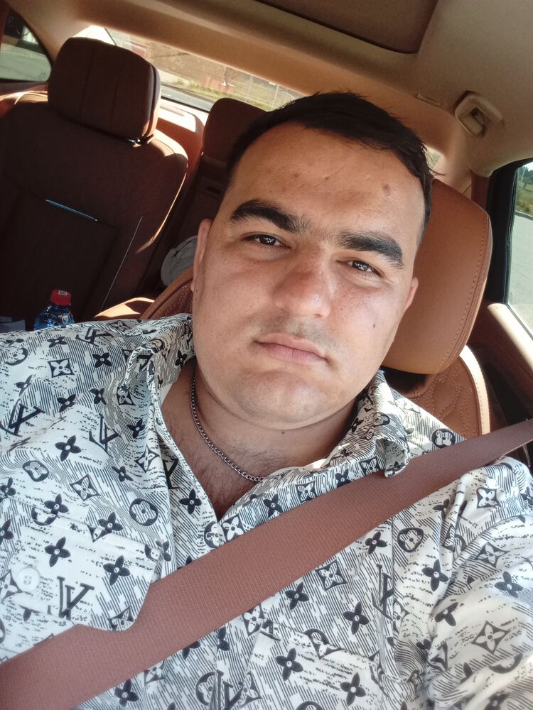  48087409  ABDU, 27 ,    