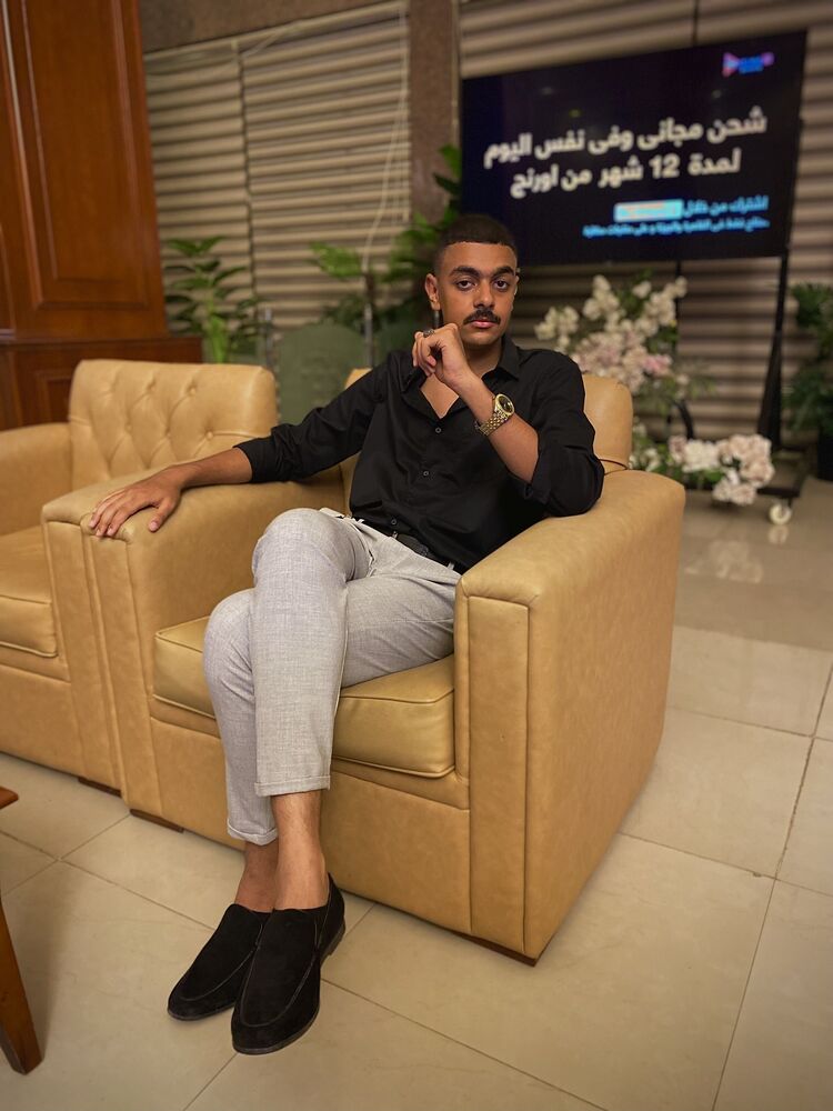  31410509  Adham, 25 ,    