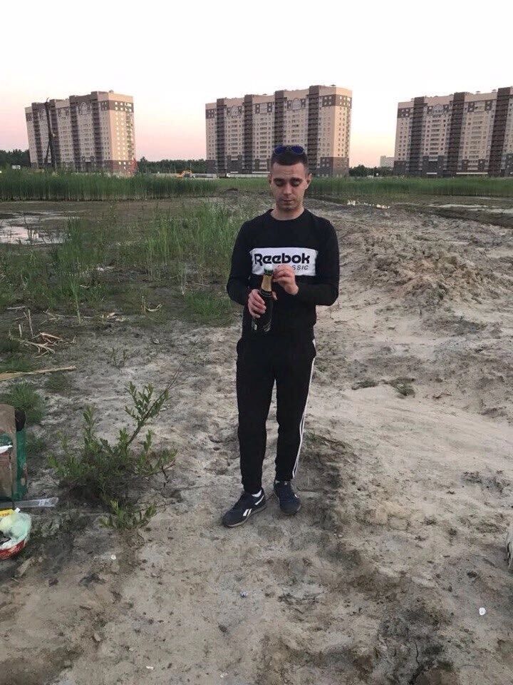  34312039  , 28 ,    