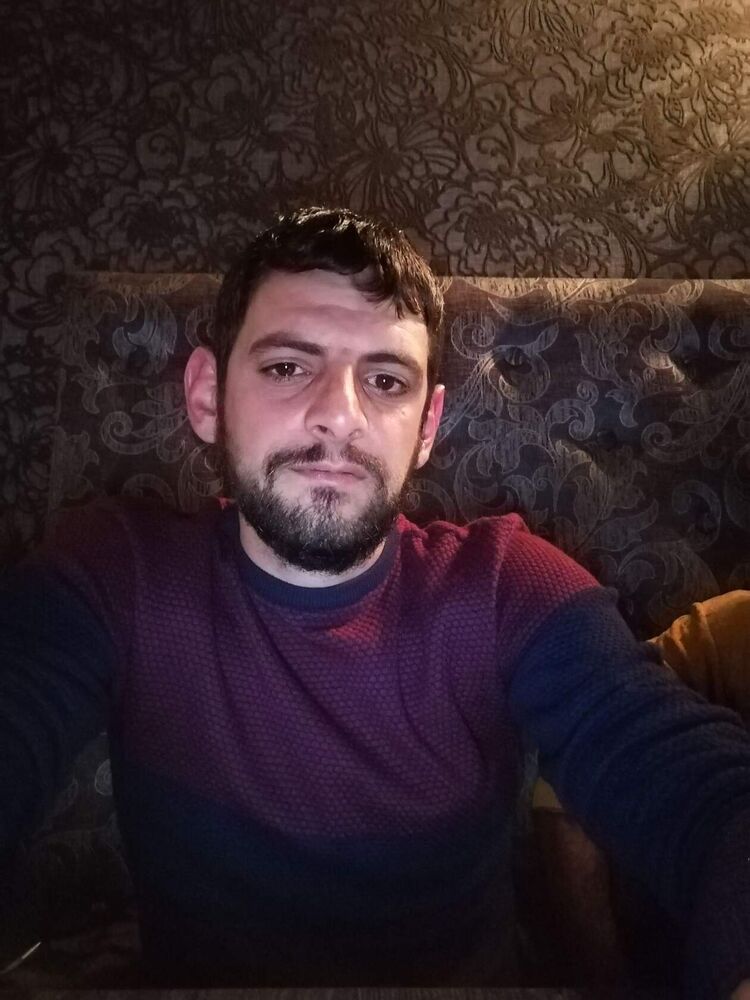  ,   Suren, 34 ,   ,   