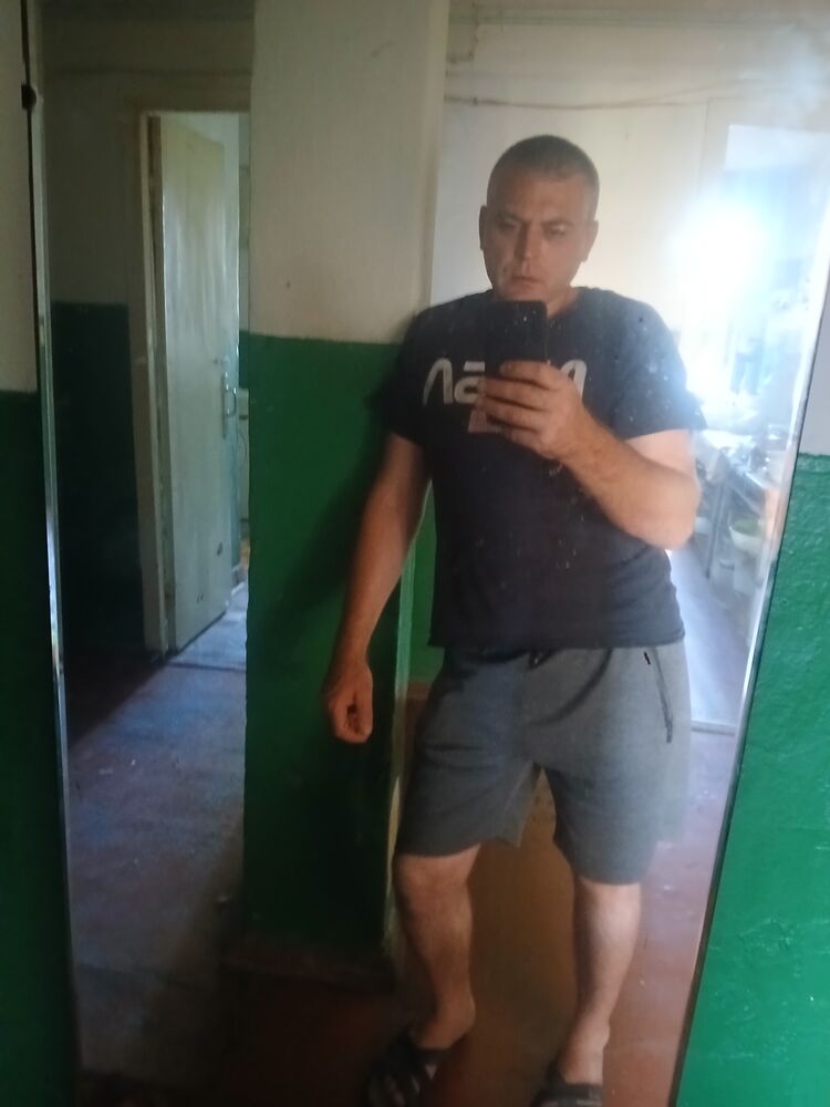  46328599  , 37 ,    