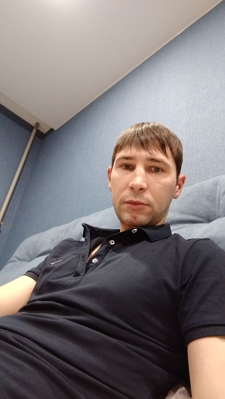  31989929  , 34 ,    