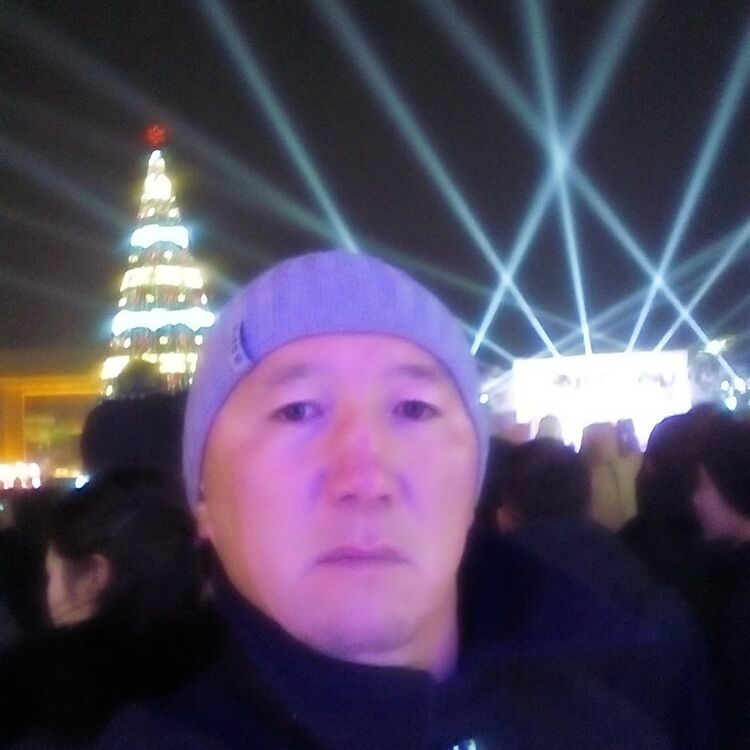  11170419  Erik, 45 ,    