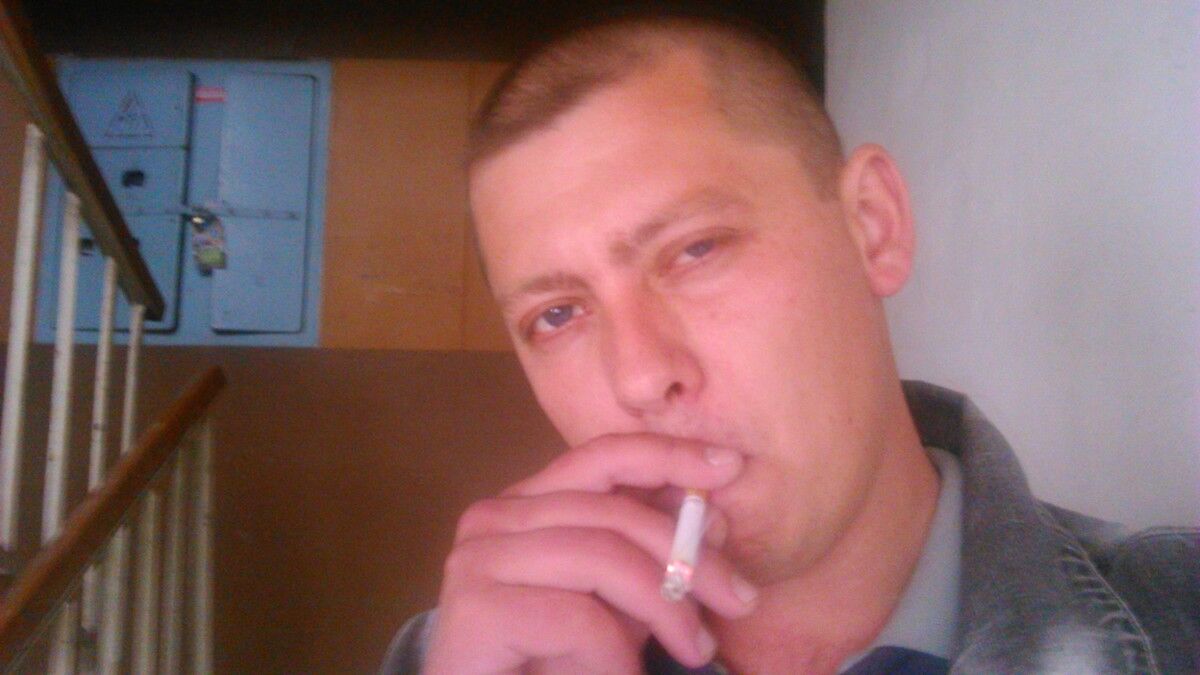  4824669  Maxim, 41 ,    