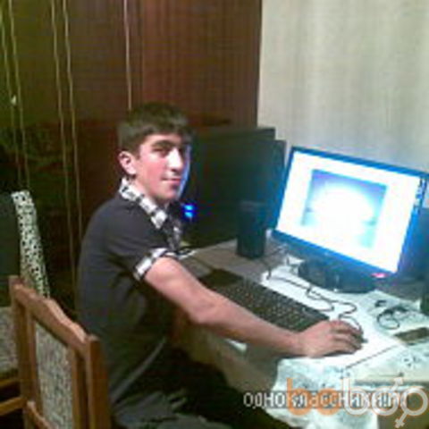  1204889  Artur13, 34 ,    