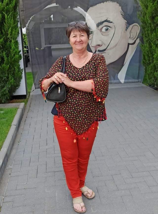 ,   Elena, 63 ,     , c 