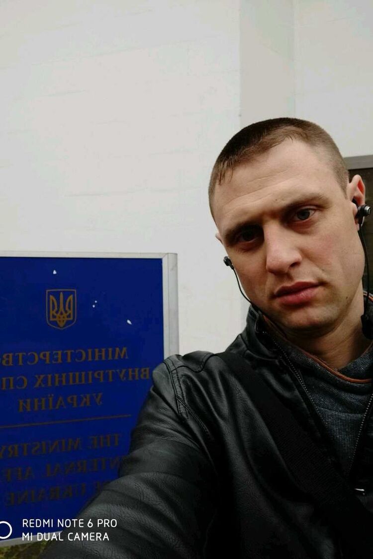  ,   Aleks, 38 ,  