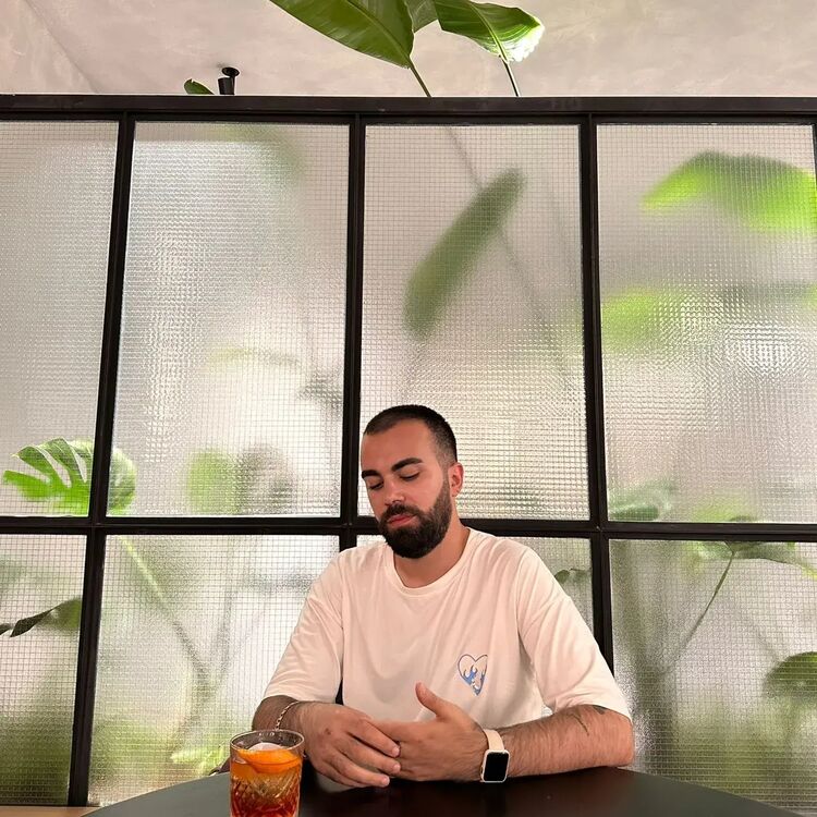 ���� 38308599 ������� Luka, 28 ���, ���� ���������� � �������