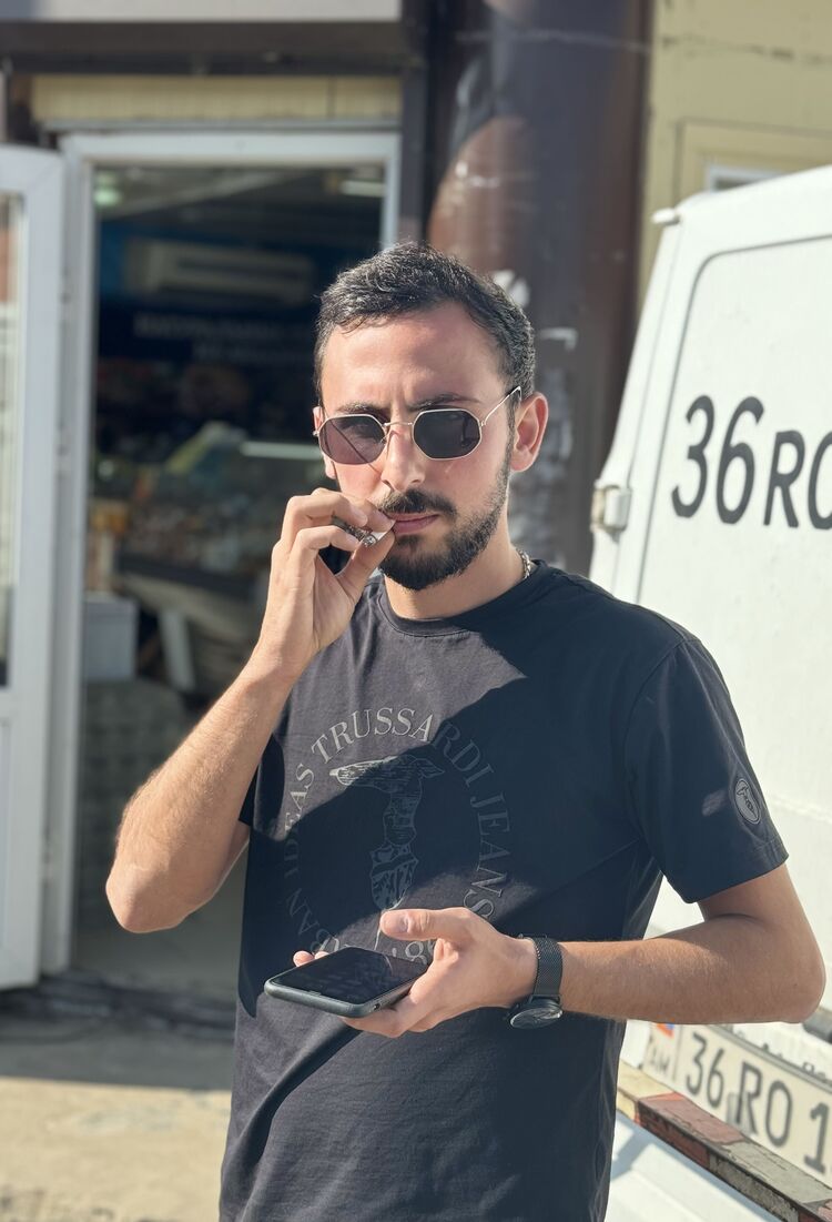  50359689  Harut, 29 ,    