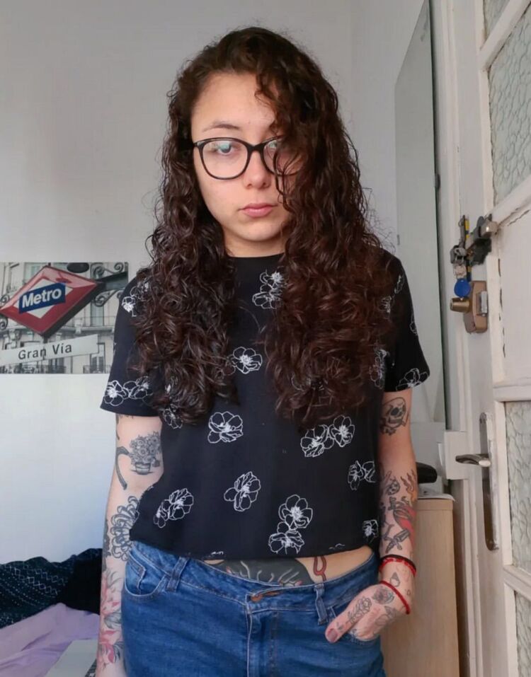  51773079  Brielle, 29 ,    