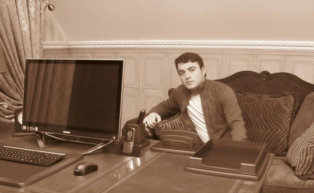  ,   Ը, 30 ,   