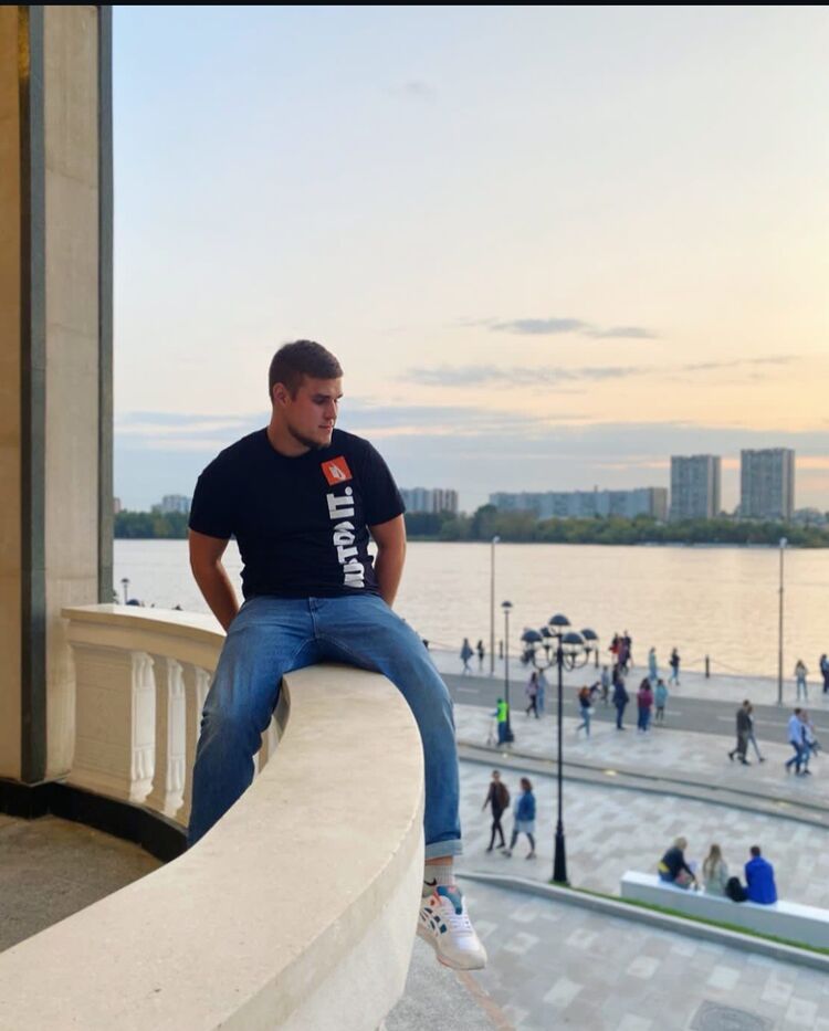  Tivoli,   , 28 ,   ,   