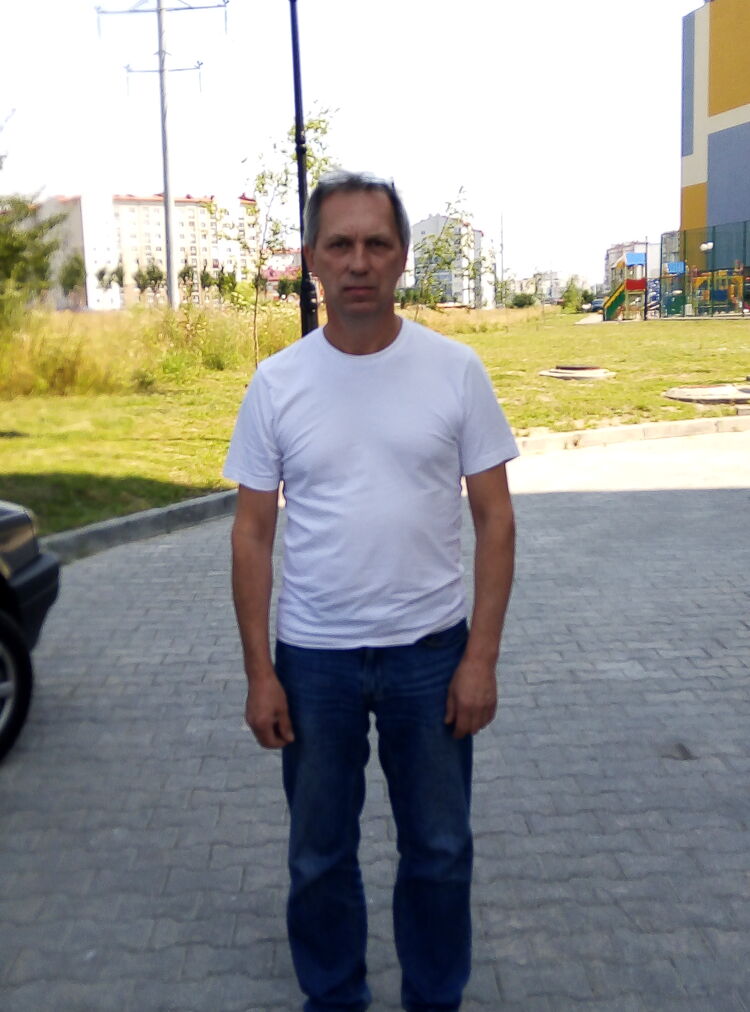  36838649  , 56 ,    
