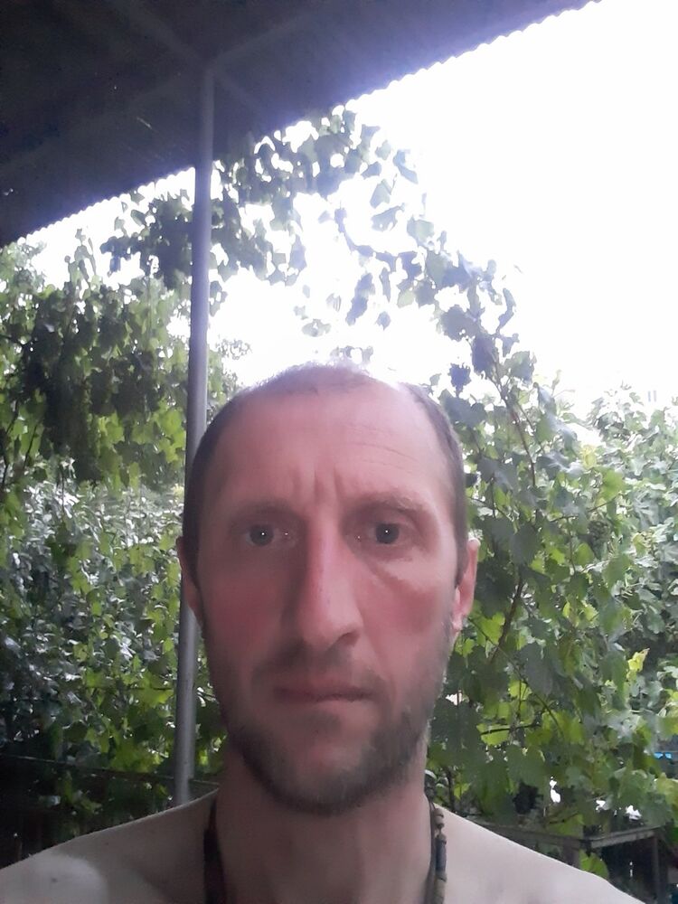  ,   Evgeni, 46 ,   ,   , c 