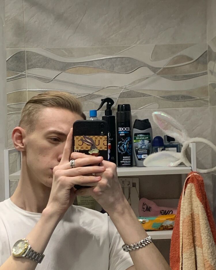 ���� 42987049 ����� ���������, 22 ����, ���� ���������� � �����