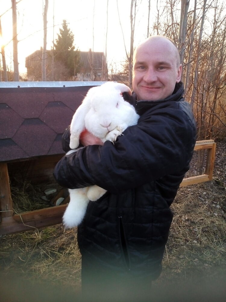  ,   Jurij, 47 ,   