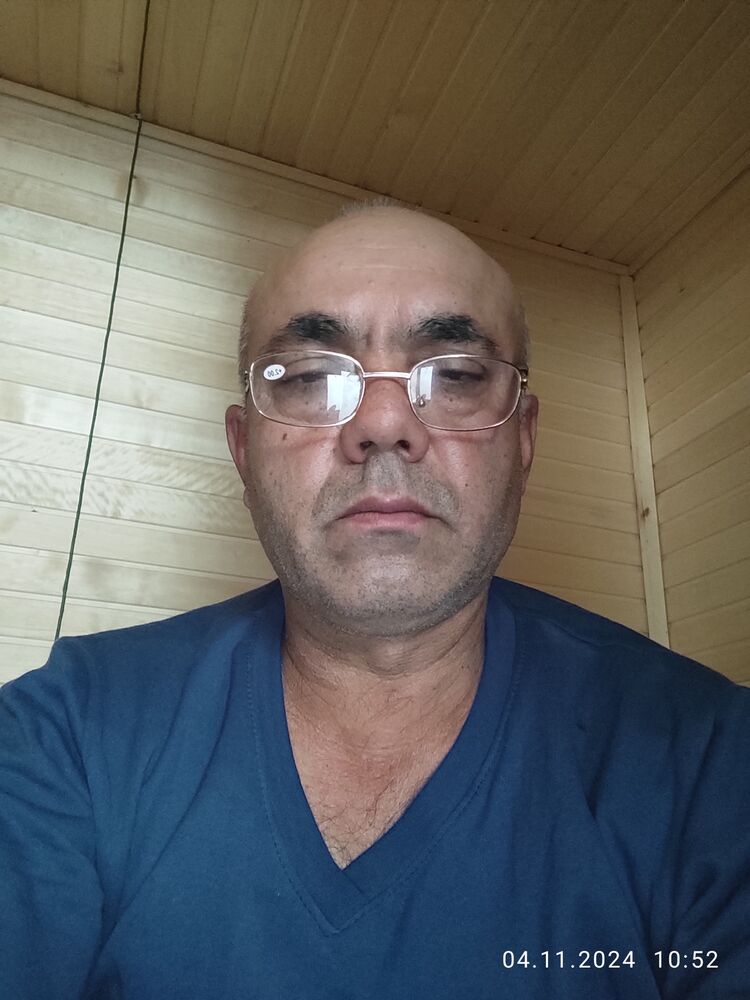  47345029  Komiljon, 48 ,    