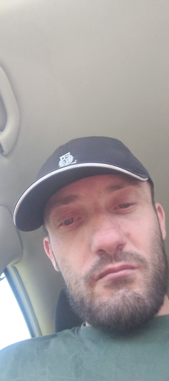  51993719  Rashid, 36 ,    