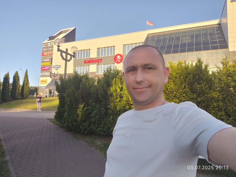  52551589  Leonid, 44 ,    