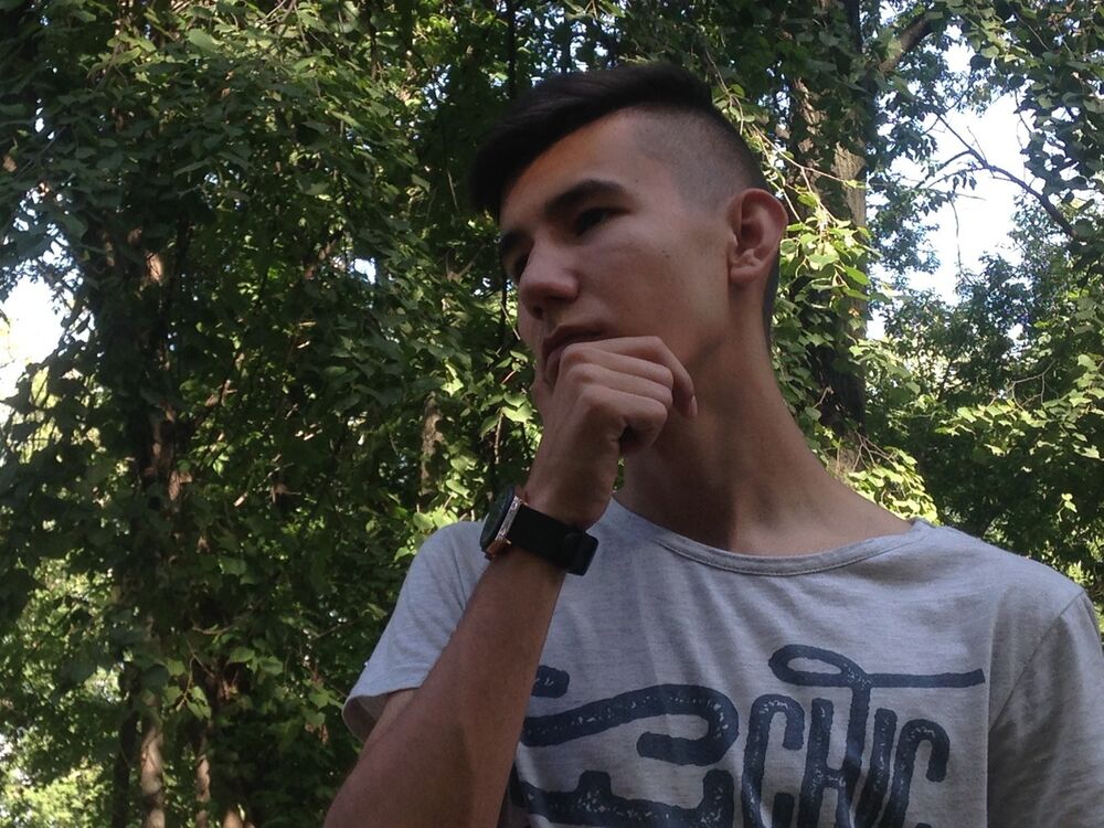  8898269  Rustam, 27 ,    