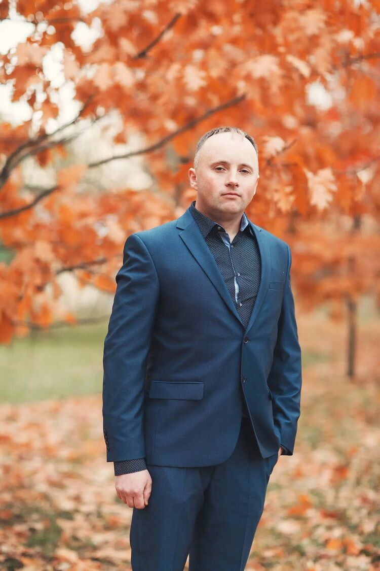  39852249  Dmitry, 43 ,    