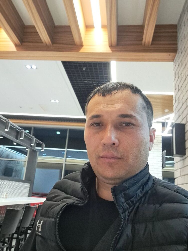  50977539  Azamat, 35 ,    