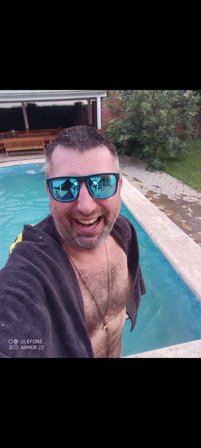  45868459  , 40 ,    