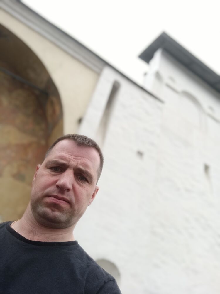  ,   Dima, 44 ,   ,   , c , 